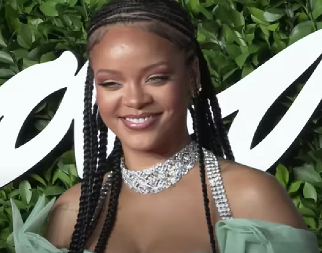 Rihanna Confirms She Is Headlining the Super Bowl LVII Halftime Show