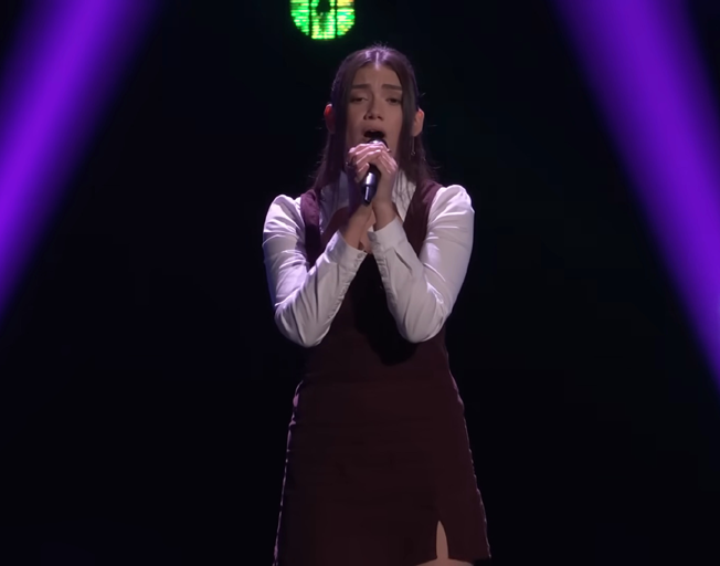 Watch Gina Miles from Paxton, IL in her Blind Audition on ‘The Voice’