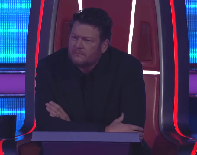 Which Two Artists Did Blake Shelton Choose to Keep on Team Blake in The Voice Playoffs? [VIDEOS]
