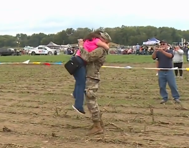 Watch: U.S. Soldier Surprises Wife with Homecoming at Luke Bryan Concert
