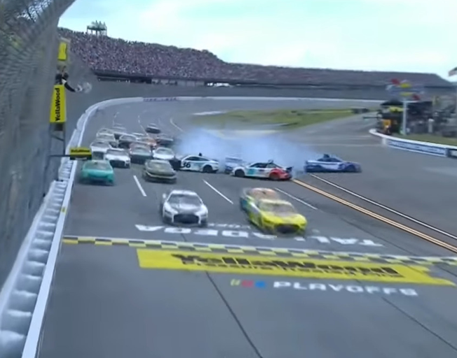 Ryan Blaney Wins in Front of The Big One at Talladega [VIDEO]