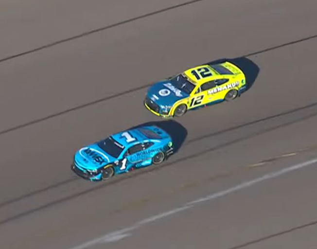 NASCAR History Made in Championship Race at Phoenix Raceway [VIDEO]