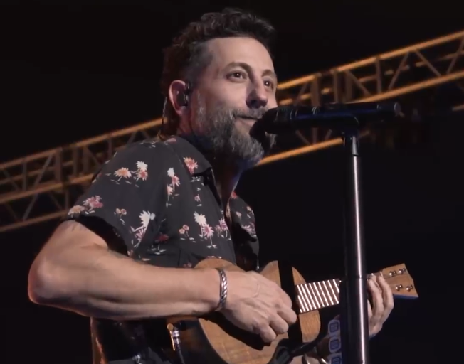 Old Dominion Shares Inspiration for song “Hawaii” at Concert IN Hawaii