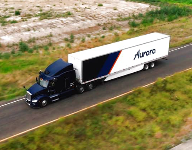 Self-Driving Tractor Trailers to Hit the Road This Year