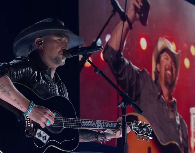 Watch: Jason Aldean Performs “Perfect Tribute” to Toby Keith on ACM Awards