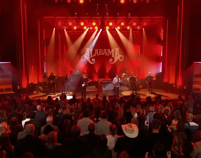 Watch: Blake Shelton, Jason Aldean, Old Dominion, Riley Green and More Perform on ‘CMT Giants: Alabama’