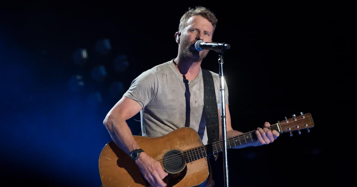 Dierks Bentley Thinks You Gotta Have a Big Turkey On Thanksgiving