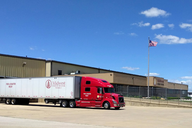 Midwest Food Bank sends meals for Ukrainian refugees