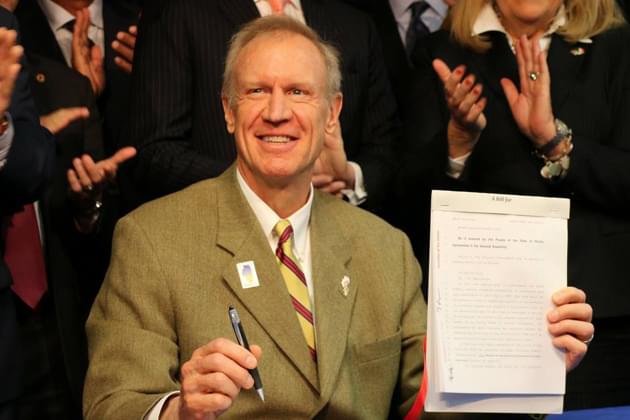 Gov. Rauner signs two bills to help Veterans’ Home in Quincy after 13 deaths