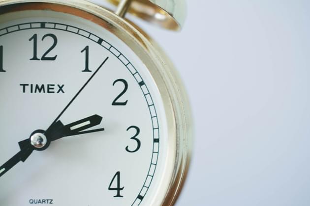 Illinois House committee looking into year-round daylight savings time