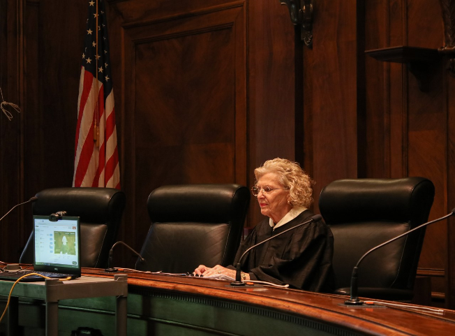 Illinois Supreme Court Chief Justice Anne Burke has announced her retirement
