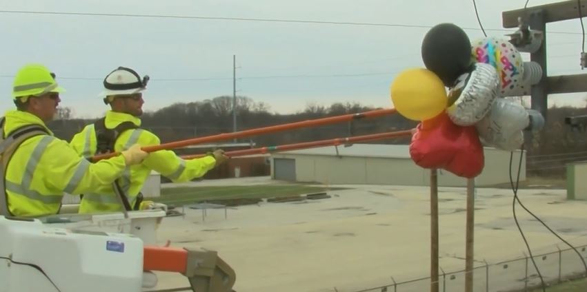 Ameren blames Mylar balloons for power outage in Livingston County