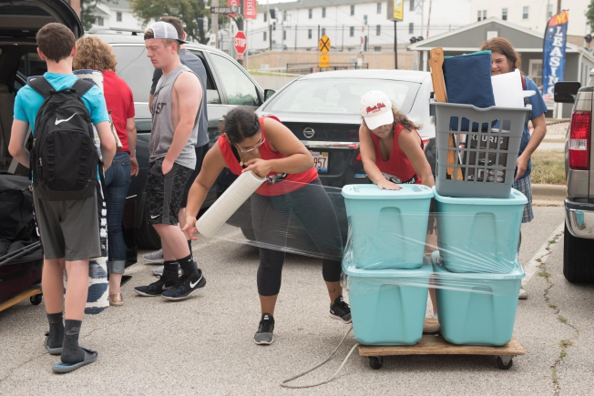 Lane closures during ISU move-in