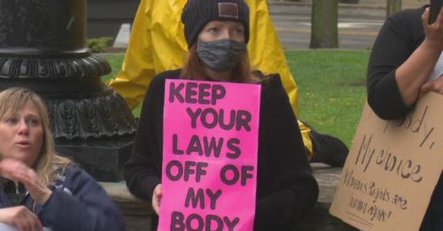 Abortion rights advocates rally in Downtown Bloomington