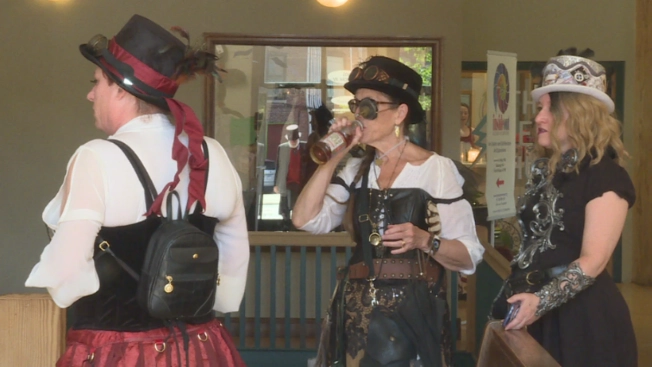 Hundreds dressed up for Cogs and Corsets in Downtown Bloomington￼