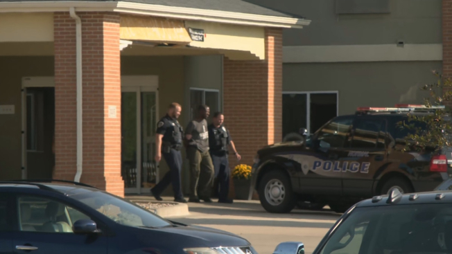 NPD: Suspect had BB gun in hotel standoff