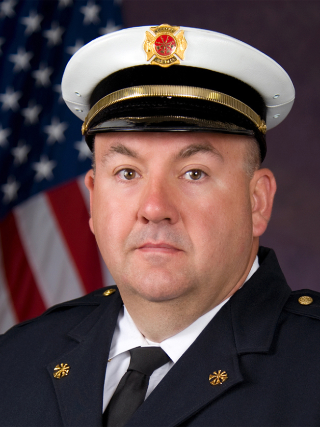 Assistant fire chief in Normal retires