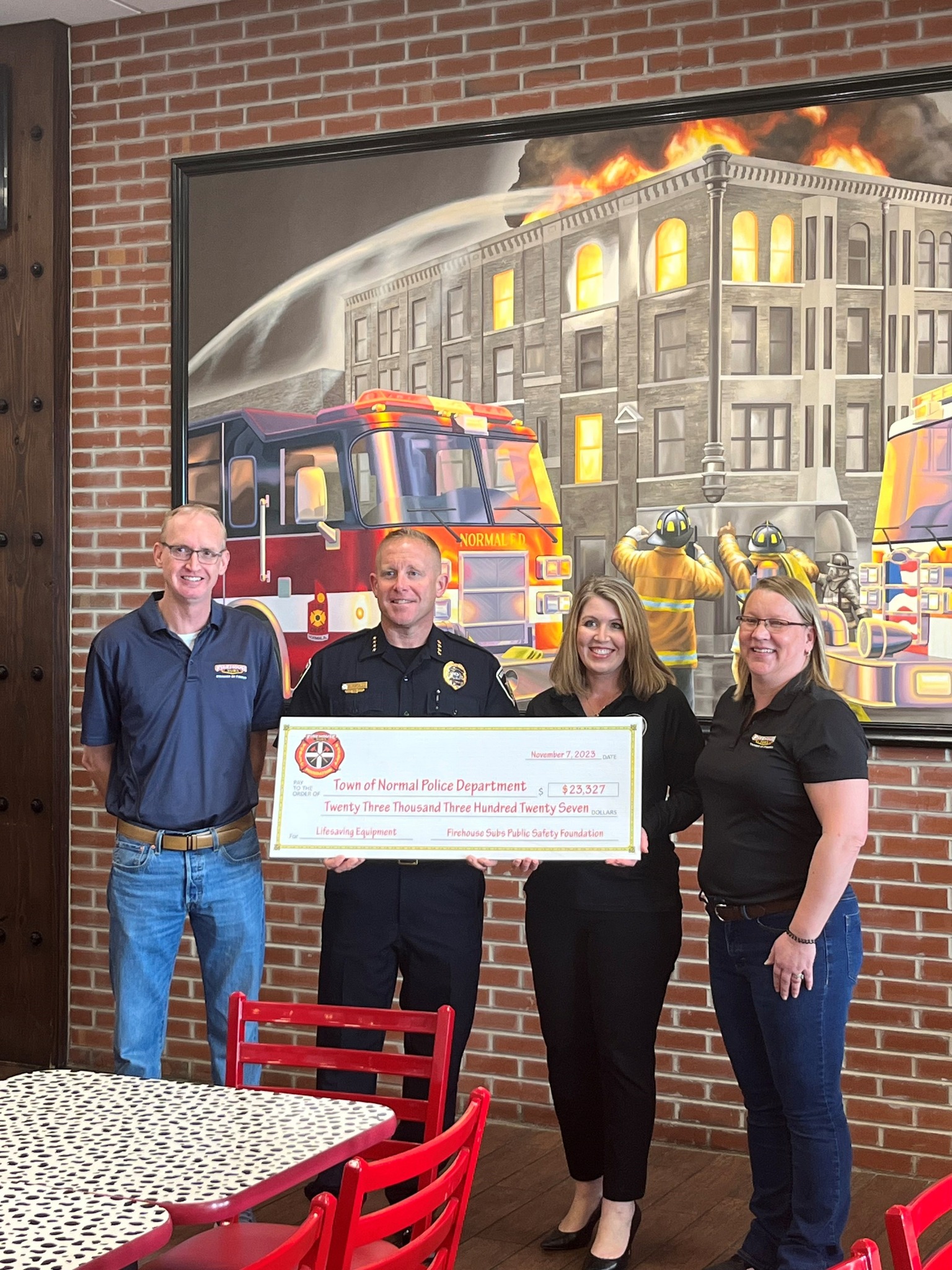 Firehouse Subs Public Safety Foundation awards Normal police department with new AED’s