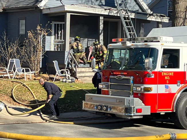 Bloomington fire crews respond to Thursday morning house fire