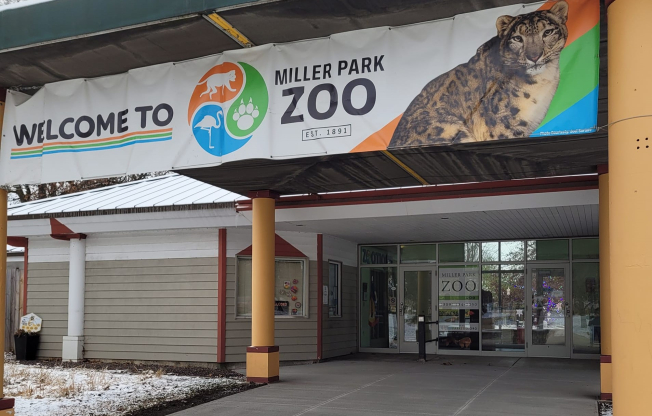 Miller Park Zoo to reopen Katthoefer Building