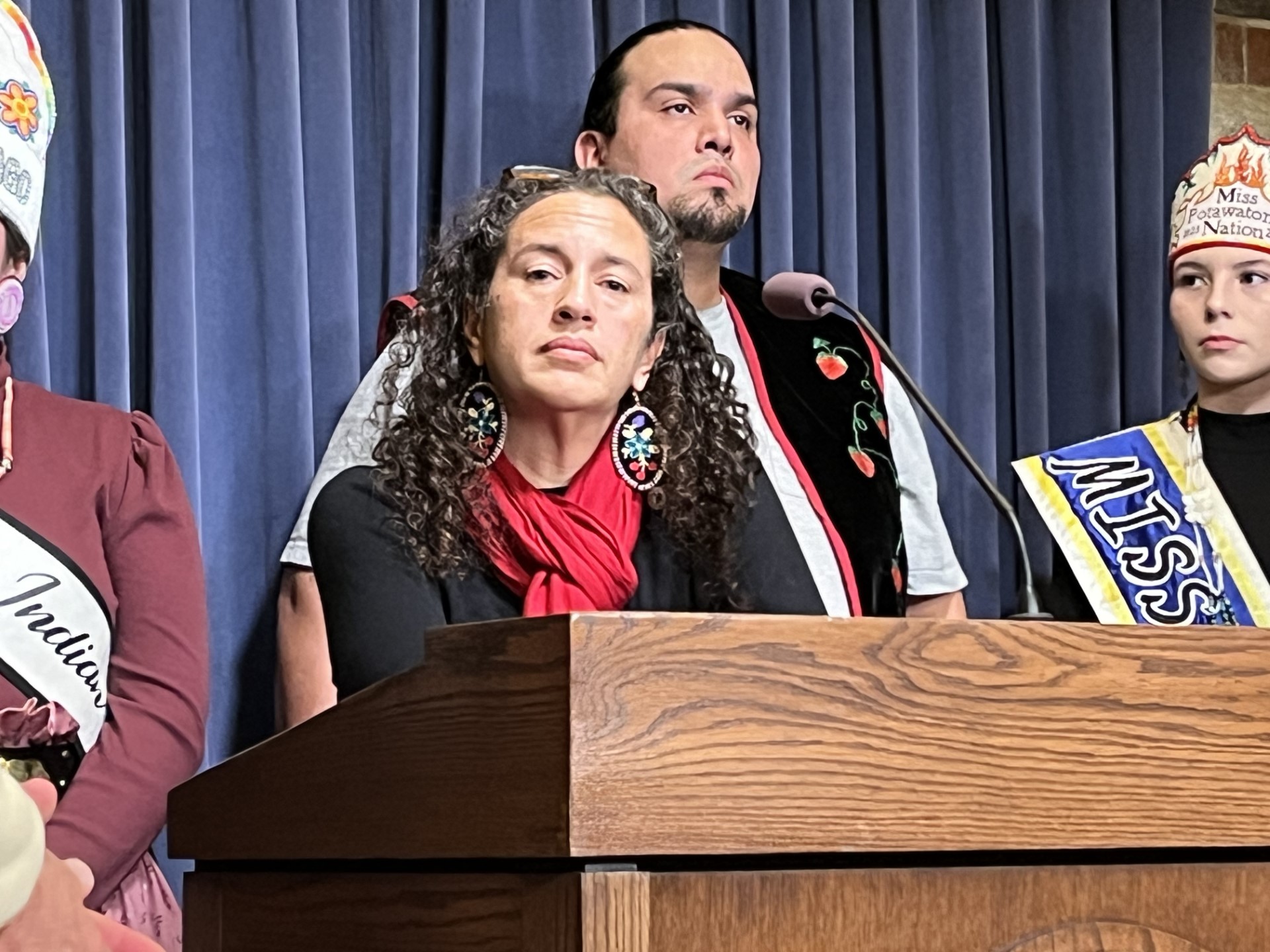 Native Americans ask the federal government to return territory near DeKalb