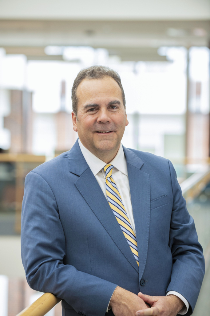 Illinois Wesleyan University names Dr. Sheahon Zenger 21st President