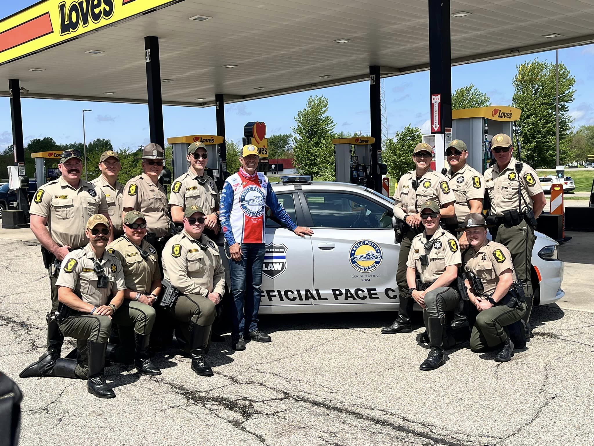 NASCAR racing legends makes a pit stop in LeRoy