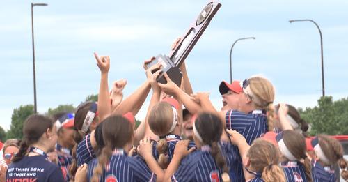 Pontiac softball wins first state softball title in school history