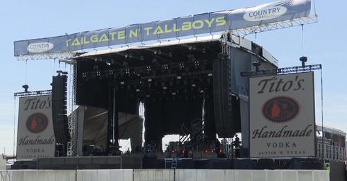 Tailgate N’ TallBoys back on Friday after weather delay