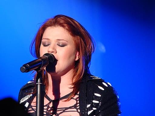 Kelly Clarkson Nails Cover of “Fancy” At Kennedy Center Honors [WATCH]