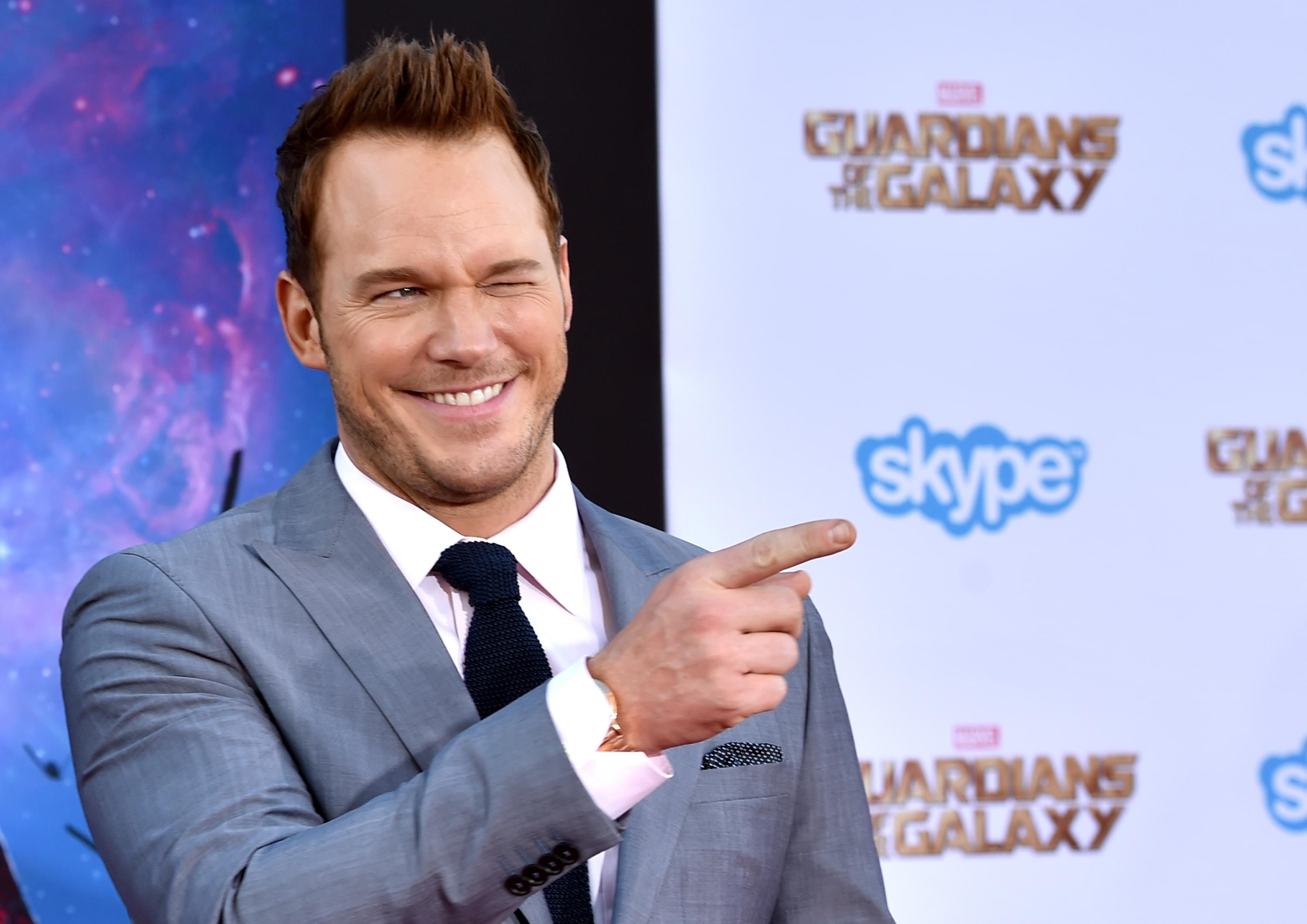 Chris Pratt Performs Garth Brooks And Johnny Cash At Two Nashville Bars Over The Weekend [WATCH]