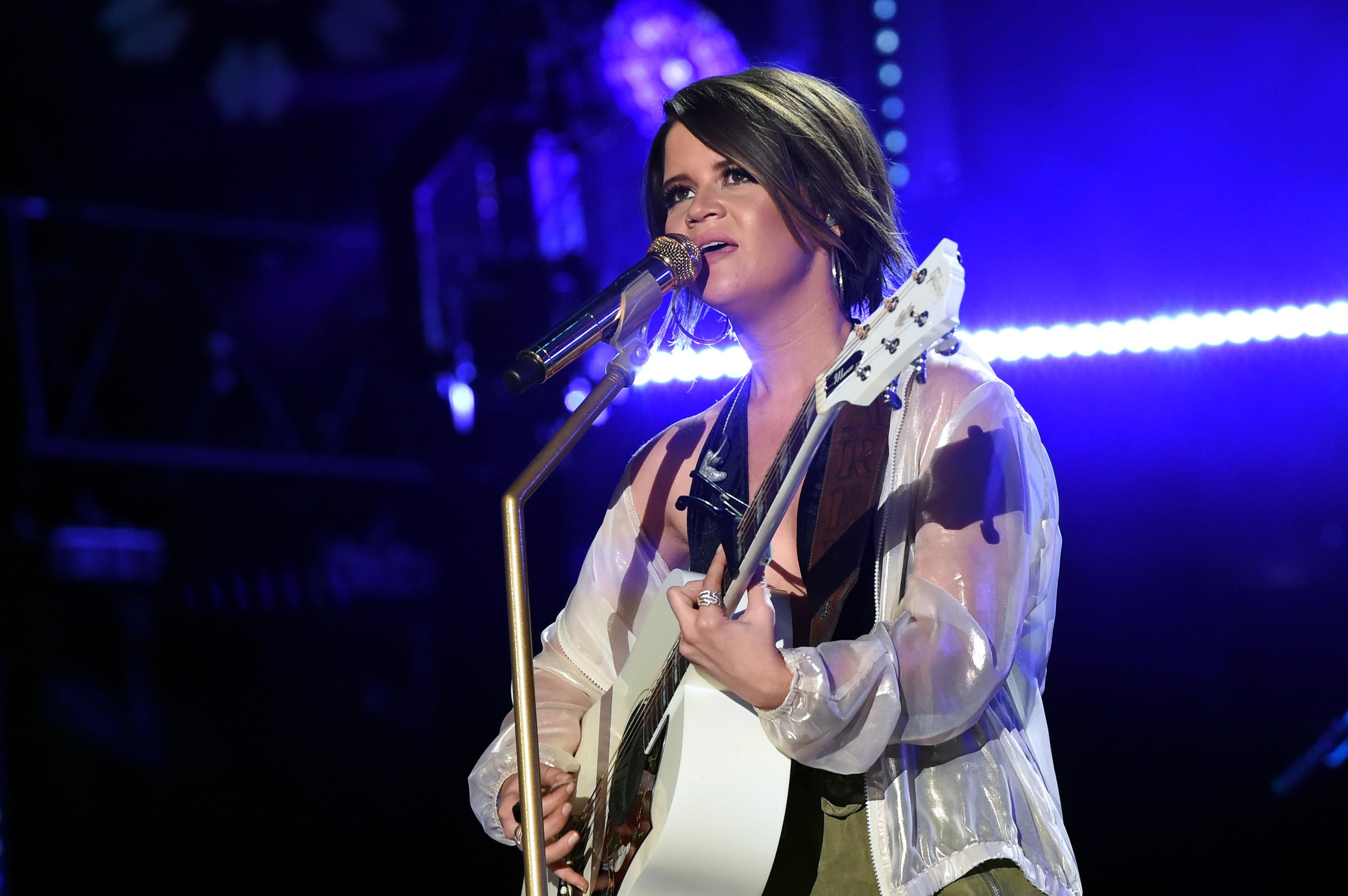 Maren Morris Plays The Houston Rodeo Nine Months Pregnant [PHOTOS]