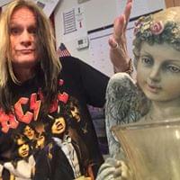 Paris Jackson Skips Prom To See “This Band” In Concert