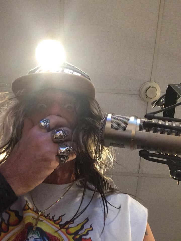 Tommy Lee To Be Shot Out Of A Cannon For New Tour? Wha?