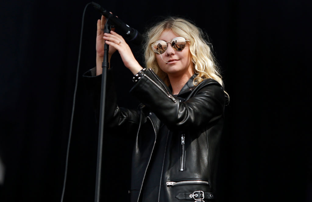 Taylor Momsen Bit By Bat