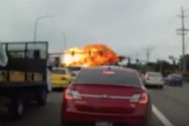 This Dashcam Video of a Plane Crash in Washington is Insane