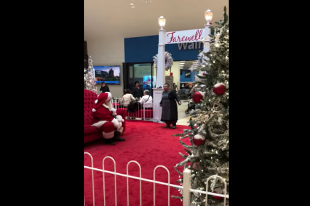 This Woman Wants the Entire Mall to Know That Santa Claus Isn’t Real [NSFW VIDEO]