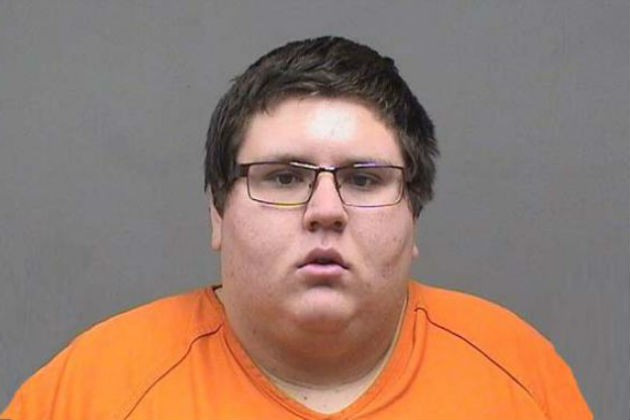 Ohio College Student Arrested for Attempting to Trade Chicken Alfredo, Sprite for Sex