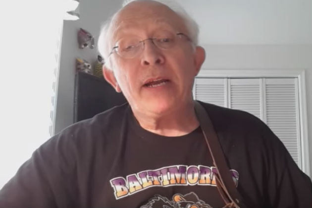 Watch This Old Guy Perform a Bluegrass Cover of Snoop Dogg’s ‘Gin and Juice’ [VIDEO]