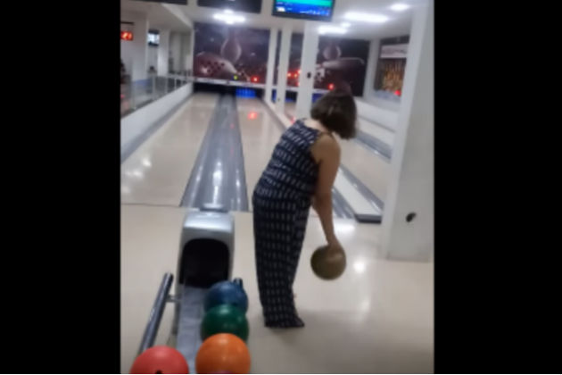 Is This Woman the Worst Bowler Ever? [VIDEO]