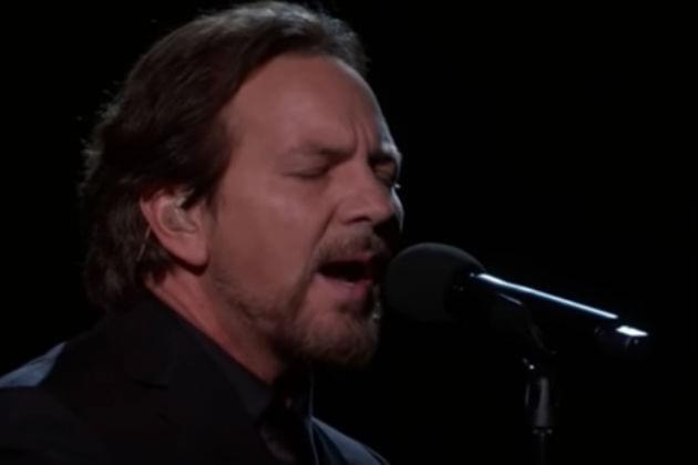 Watch Eddie Vedder Perform at the 90th Annual Academy Awards [VIDEO]