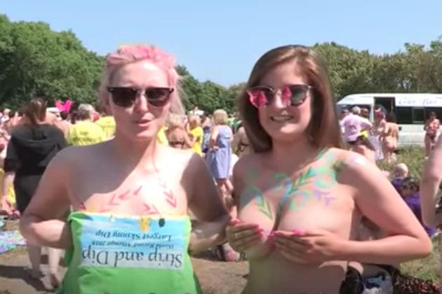 2,500 Women Strip Naked to Set Skinny Dipping World Record [NSFW VIDEO]