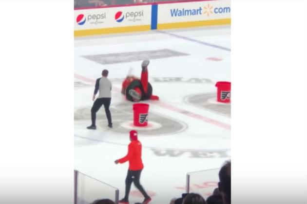 New Philadelphia Flyers Mascot Can’t Seem to Stay Upright on the Ice [VIDEO]