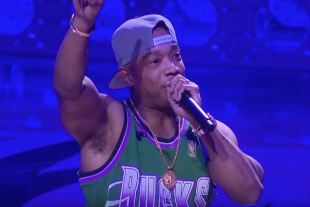 Ja Rule Performed at a Milwaukee Bucks Game and It Was Really Awkward [VIDEO]