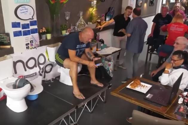 This Guy Sat On the Toilet for Nearly Five Days and Set a World Record [VIDEO]