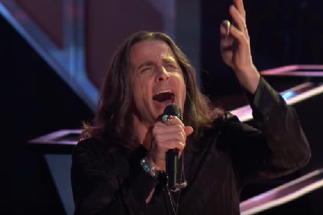 Saginaw’s Todd Michael Hall Gets ‘Saved’ By Blake Shelton on ‘The Voice’ [VIDEO]