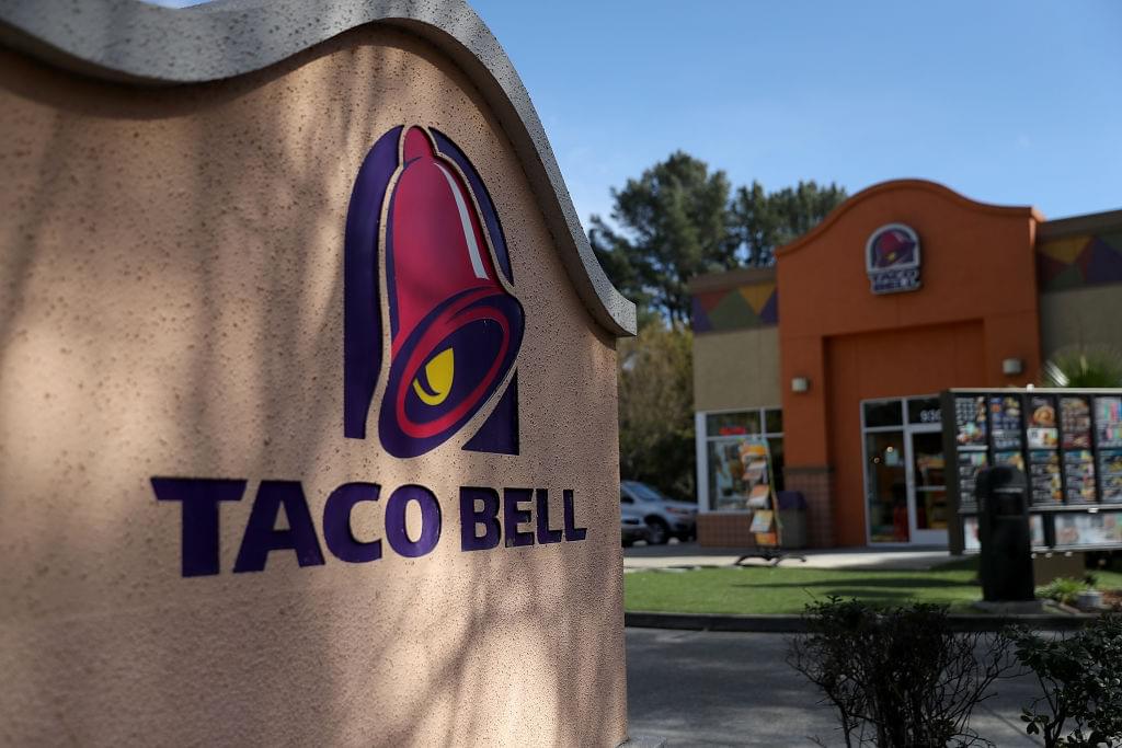 Mexican Pizza Returning to Taco Bell Menus Next Month