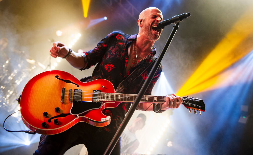 Daughtry Performs New Single ‘Heavy Is The Crown’ Live [VIDEO]