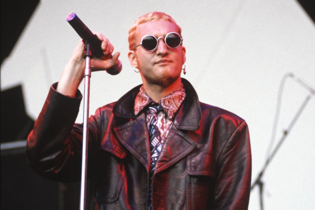 Five Alice In Chains Songs (And, One Mad Season Song) to Help You Remember Layne Staley