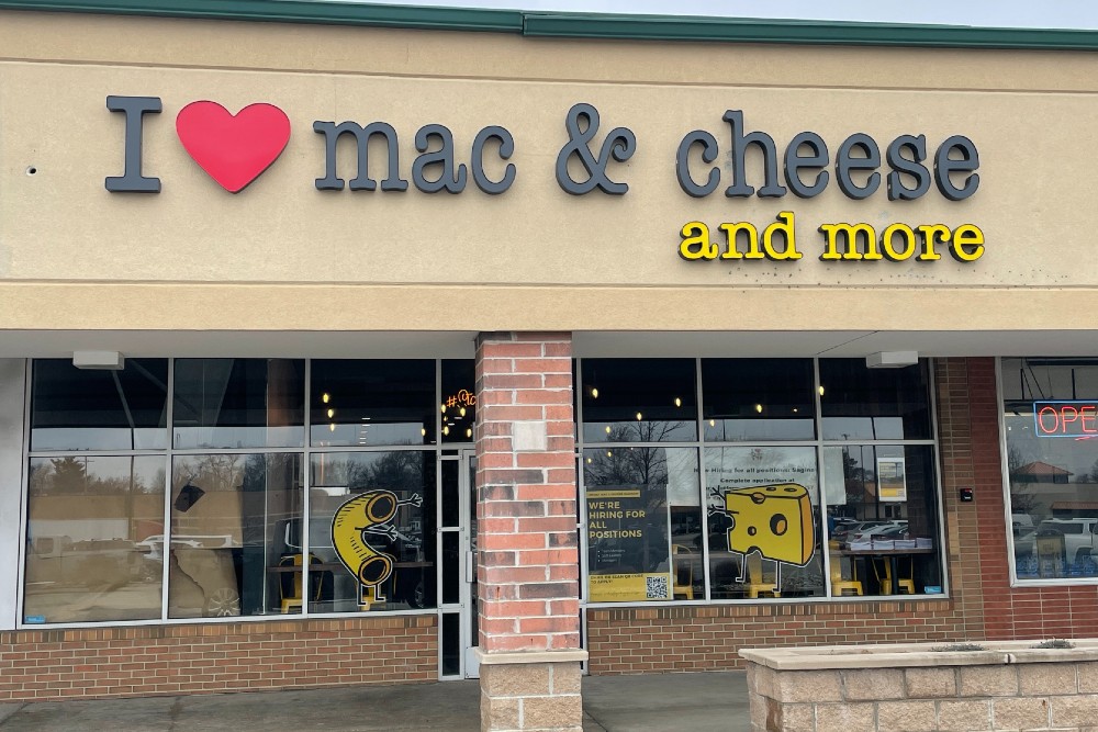 I Heart Mac & Cheese Location in Saginaw Celebrating Grand Opening on April 13th